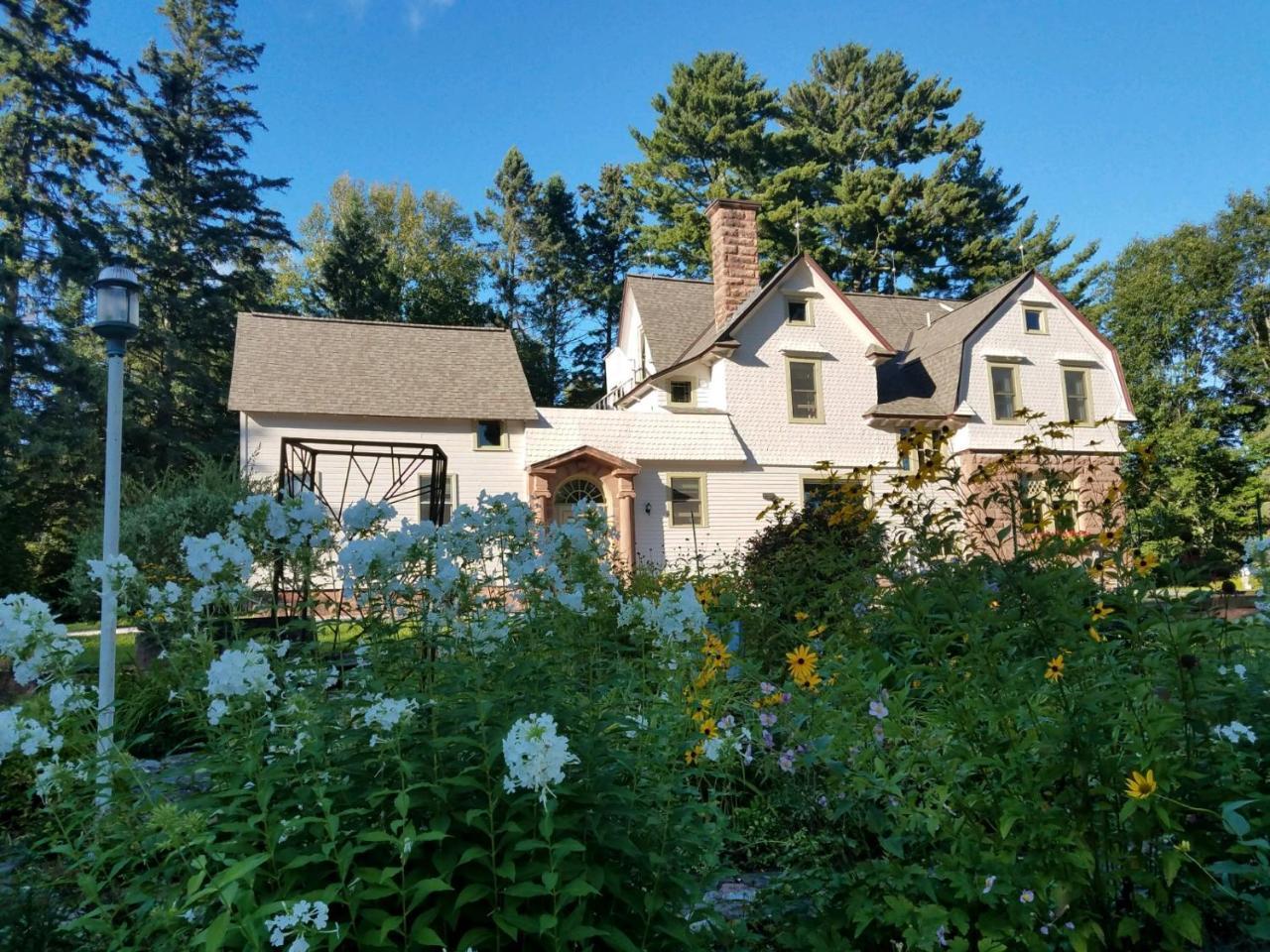 Pinehurst Inn Bed&Breakfast Bayfield Exterior foto